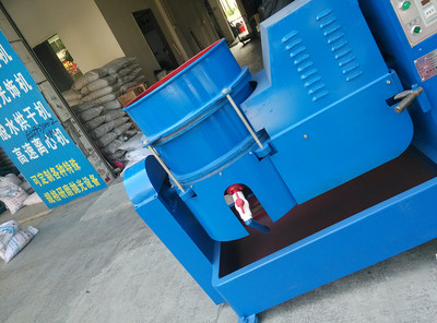 120L涡流式研磨机生产厂家高清细节图 - 东莞精富机械厂在电动汽车制造领域的应用